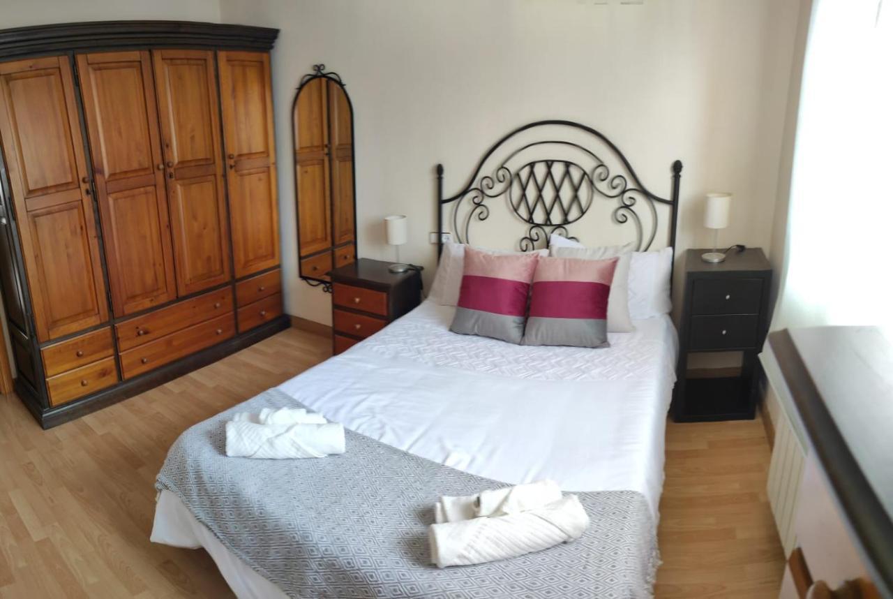 Apartamento De 2 Habitaciones A Un Paso De Begona Gijon Bagian luar foto
