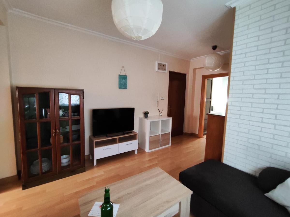 Apartamento De 2 Habitaciones A Un Paso De Begona Gijon Bagian luar foto